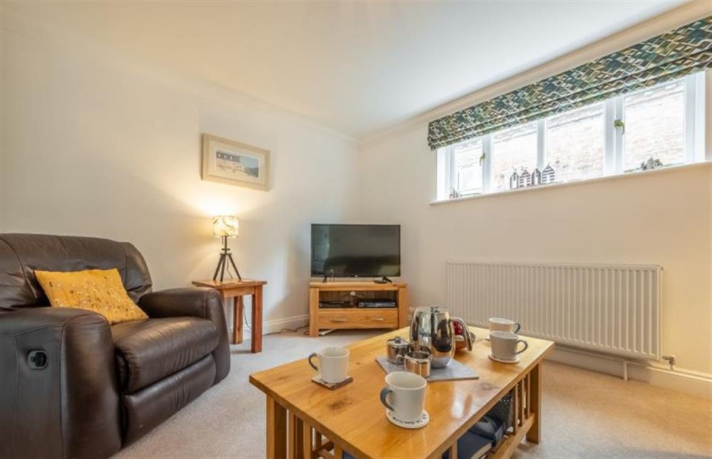 Hideaway House: The sitting room has a smart television at Hideaway House, Wells-next-the-Sea