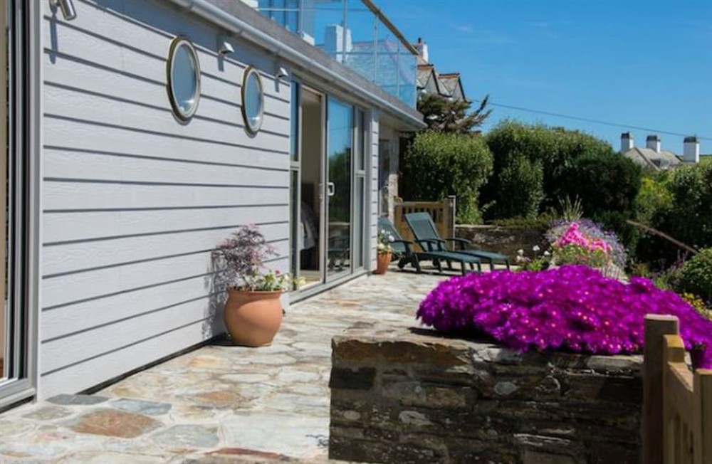 Decking (photo 3) at Hideaway in St Mawes, Cornwall