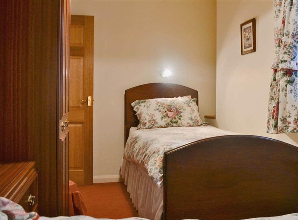 Twin bedroom at Fell View, 
