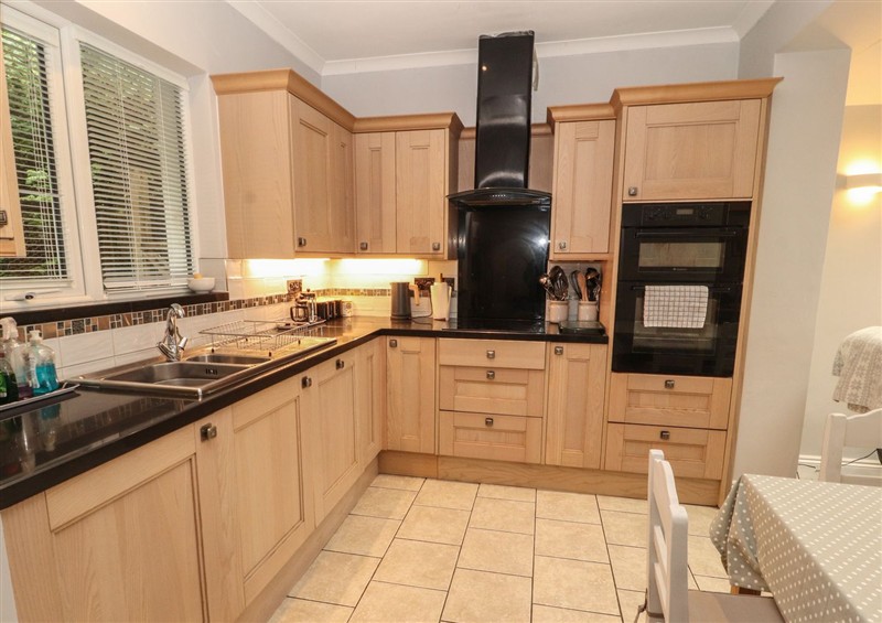 The kitchen (photo 3) at High Cross, Keswick