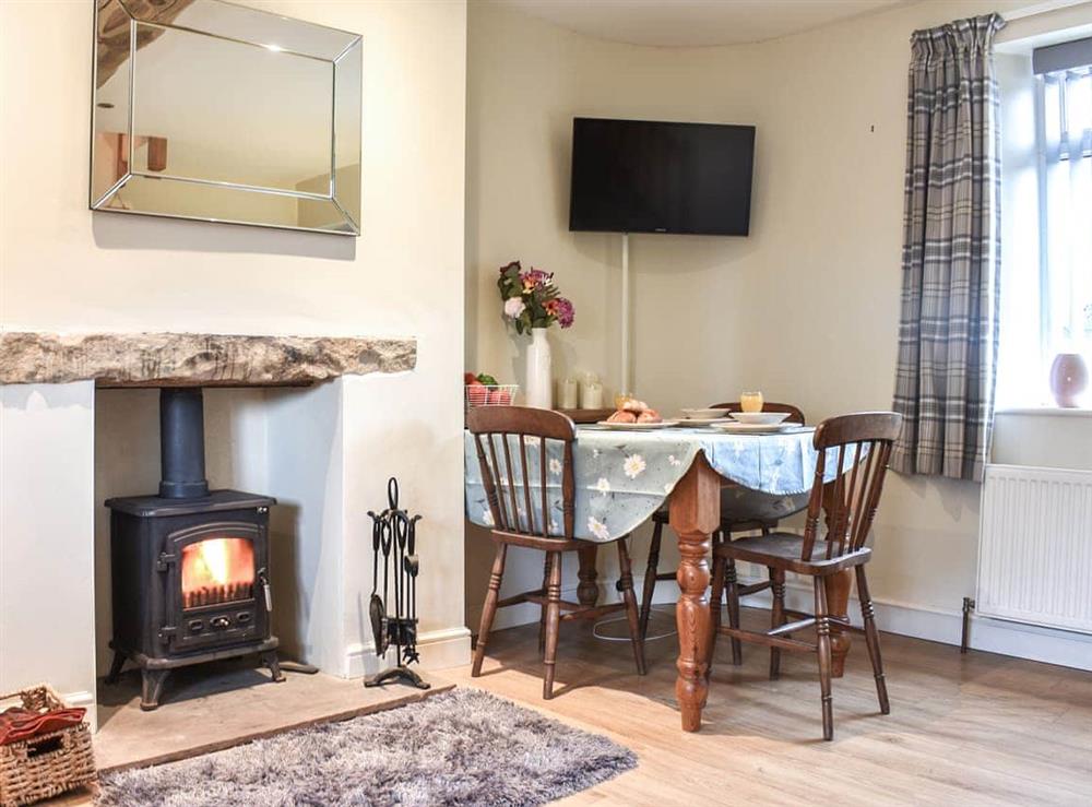 Open plan living space at High Dale Cottage in Bellerby, near Leyburn, North Yorkshire