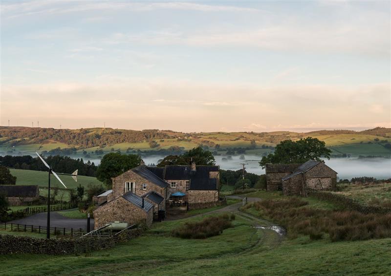 The setting around High Fellside Hall