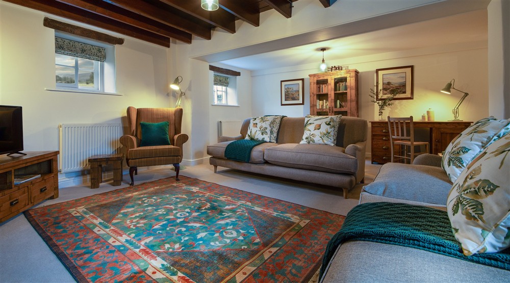 The sitting room (photo 2) at High Lidmoor Farmhouse in Kirkbymoorside, North Yorkshire