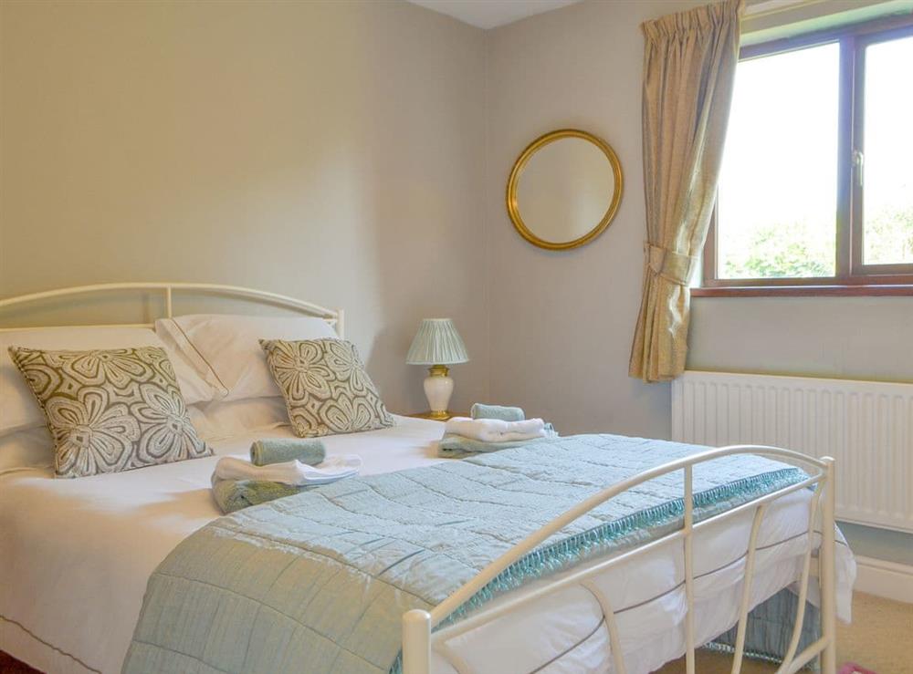 Double bedroom (photo 7) at High Mains in Winscales, Cumbria