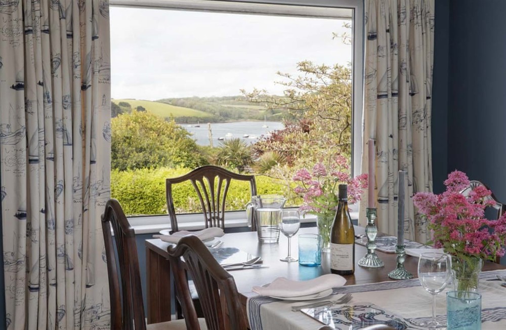 Dining Area (photo 2) at High Meadows in St Mawes, Cornwall