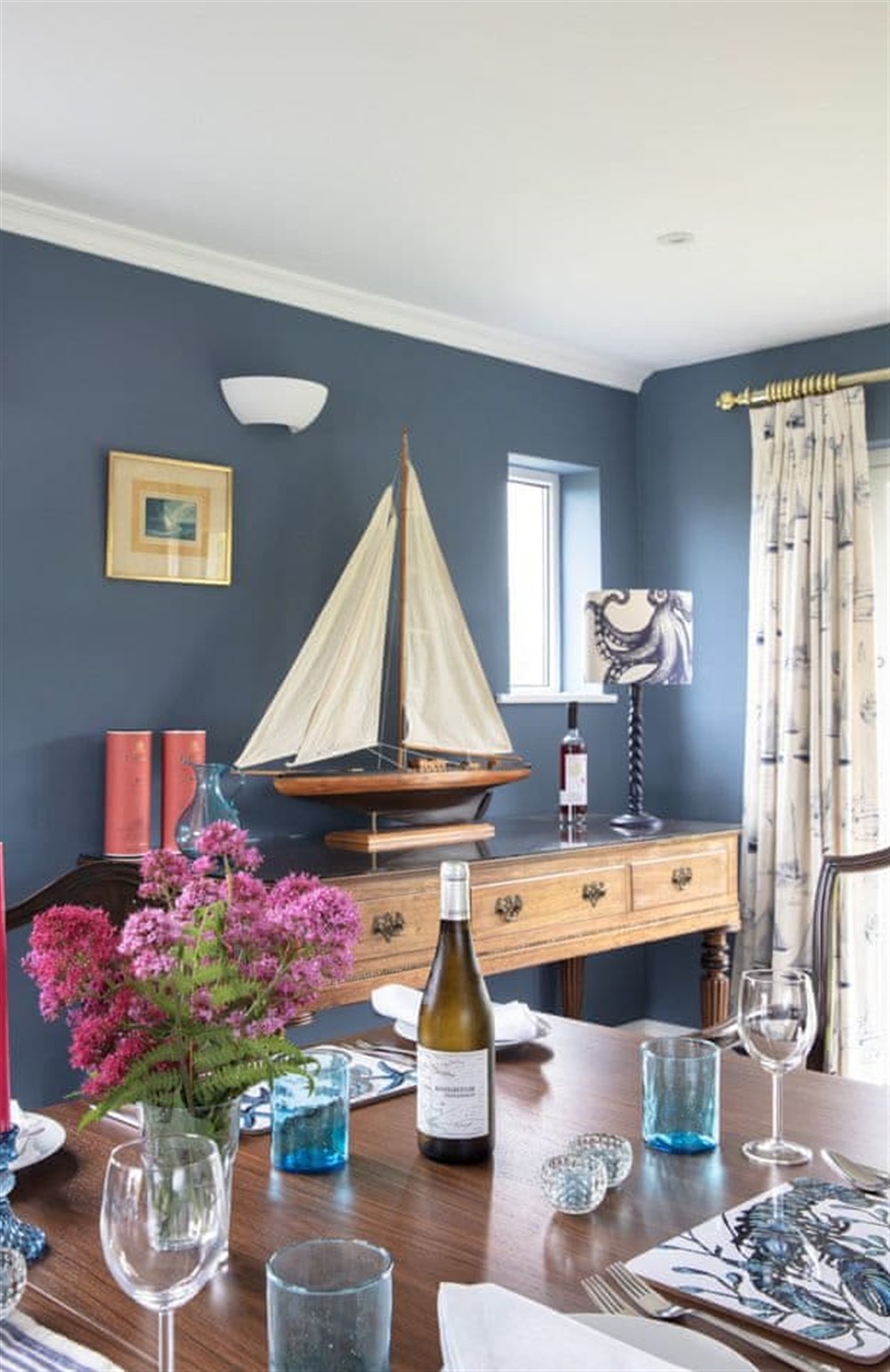 Dining Area (photo 3) at High Meadows in St Mawes, Cornwall