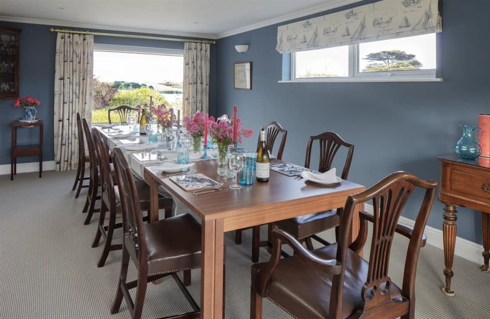 Dining Area at High Meadows in St Mawes, Cornwall
