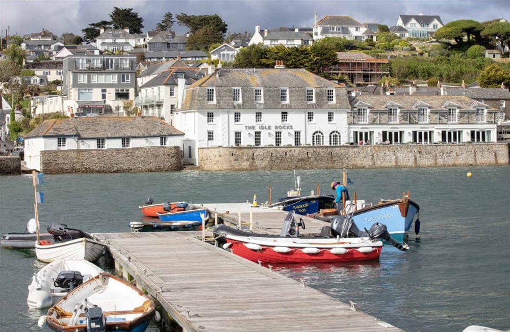 Outdoor area (photo 3) at High Meadows in St Mawes, Cornwall
