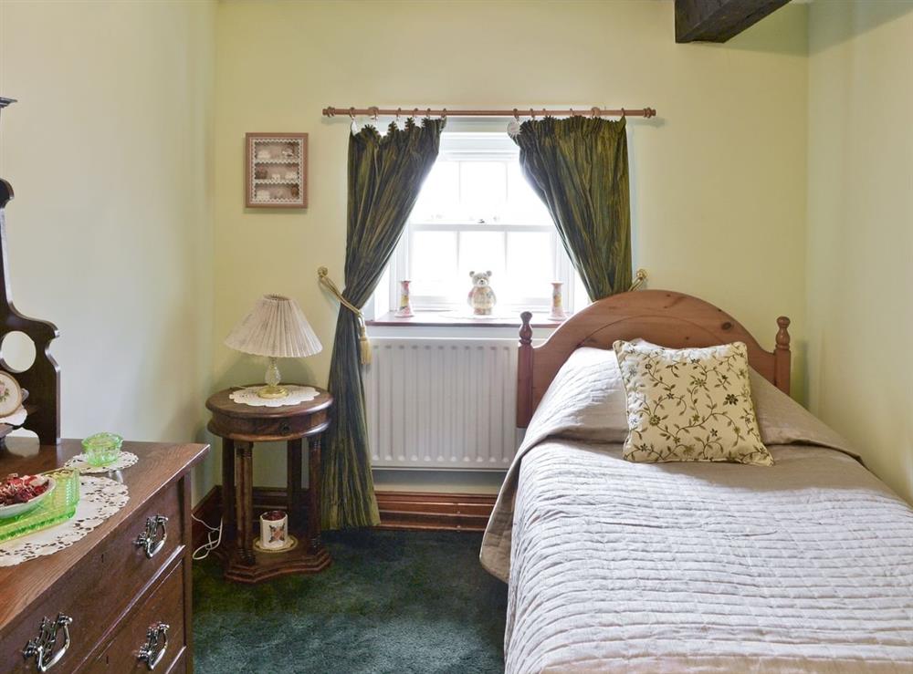 Single bedroom at Shaftoe Grange, 