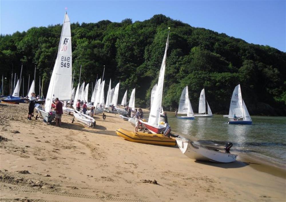 Salcombe - A sailing mecca at High Tor in Salcombe