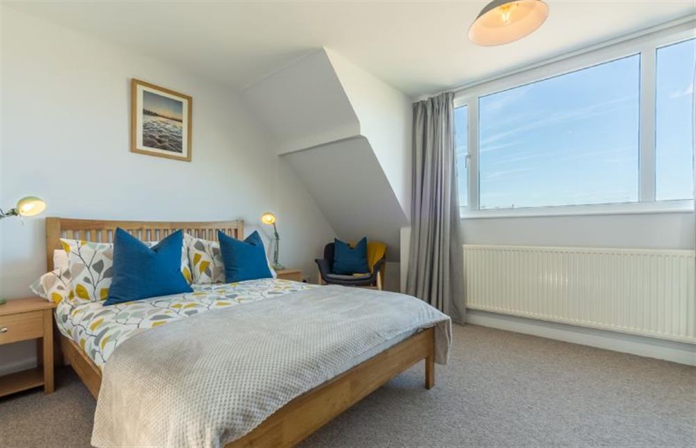 First floor: Master bedroom at High View, Wells-next-the-Sea