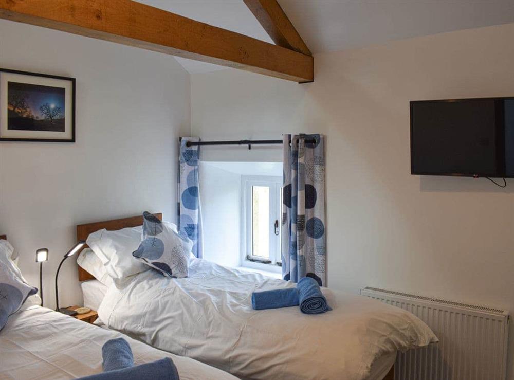 Twin bedroom at High West End Farm House in Lunds, near Hawes, North Yorkshire