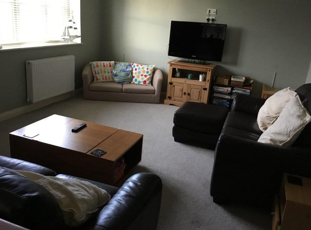 Sitting room at Highbury Annexe in Frampton-on-Severn, near Stroud, Gloucestershire