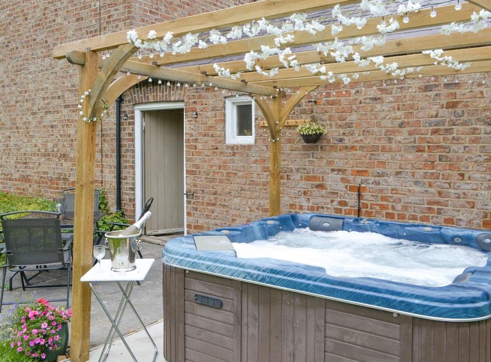 Outdoor area at Highbury Farm Cottage in Duggleby, North Yorkshire