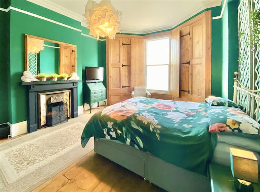 Double bedroom (photo 2) at Highbury House in Weston-Super-Mare, Avon