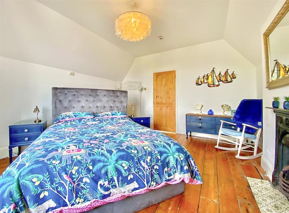 Double bedroom (photo 3) at Highbury House in Weston-Super-Mare, Avon