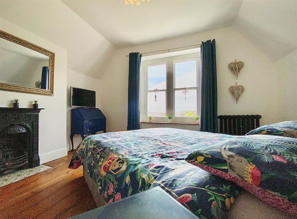 Double bedroom (photo 4) at Highbury House in Weston-Super-Mare, Avon