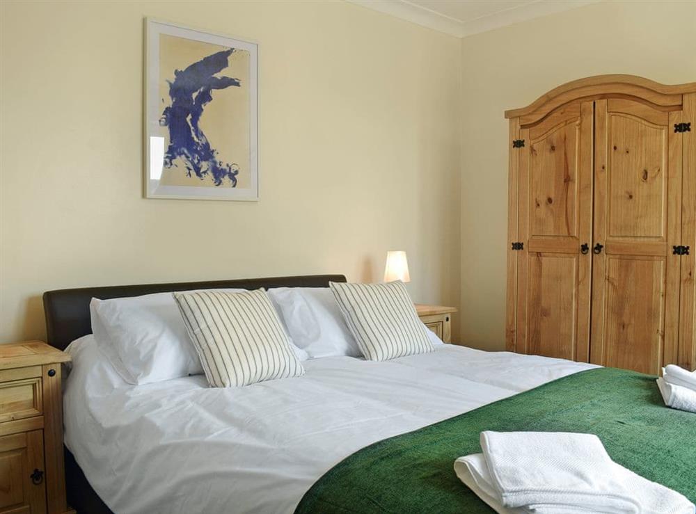 Charming double bedroom with kingsize bed at Highcross in Poulton-le-Fylde, near Blackpool, Lancashire