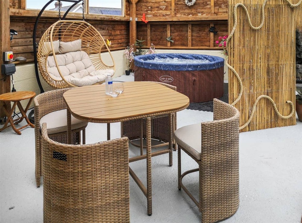 Outdoor at Higher Alscott Annexe in Torrington, Devon
