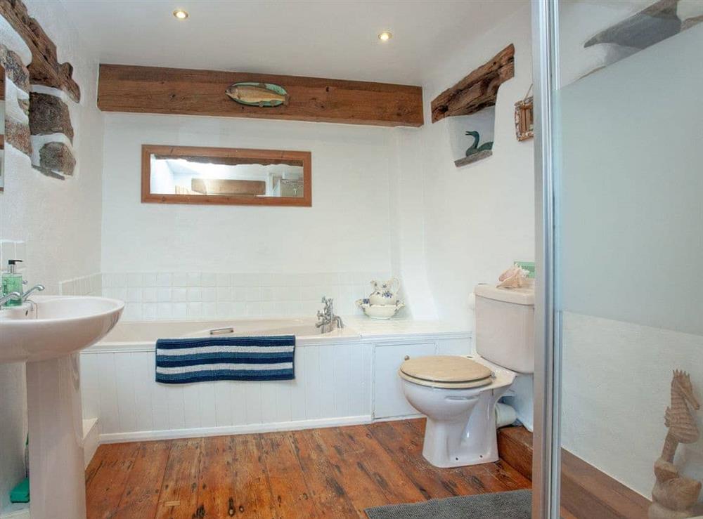 Bathroom at Higher Broadaford Barn in Ugborough, near Ivybridge, Devon