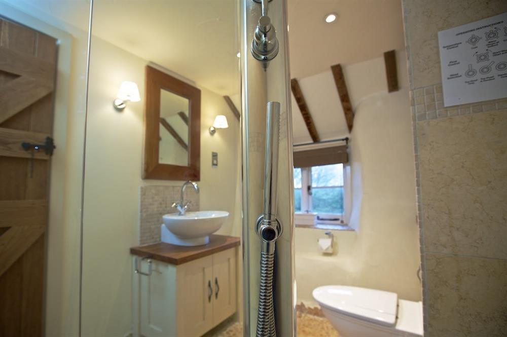 En suite shower room (photo 2) at Higher Collaton Cottage in Malborough, Nr Salcombe