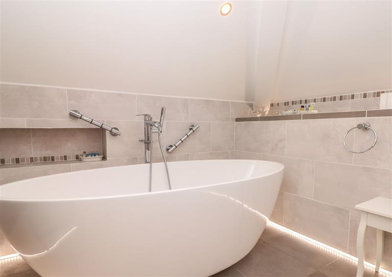 Bathroom (photo 2) at Higher Gitcombe Lodge, Cornworthy near Totnes