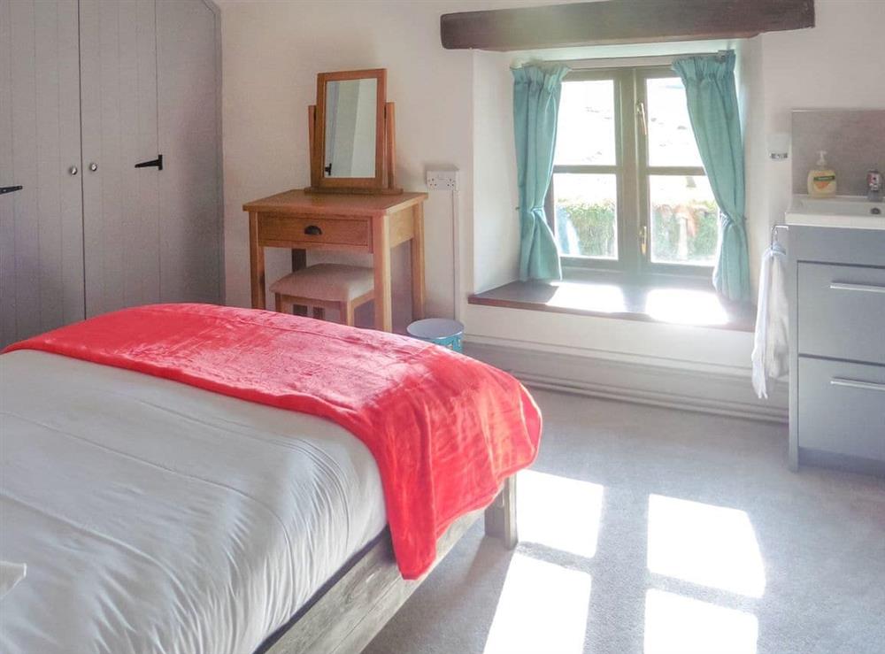 Double bedroom (photo 2) at Higher Rowes Farm in Horndon, Devon