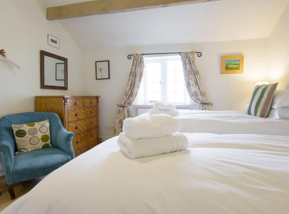 Light and airy twin bedroom at Higher Scarcliffe in Broughton, near Skipton, North Yorkshire