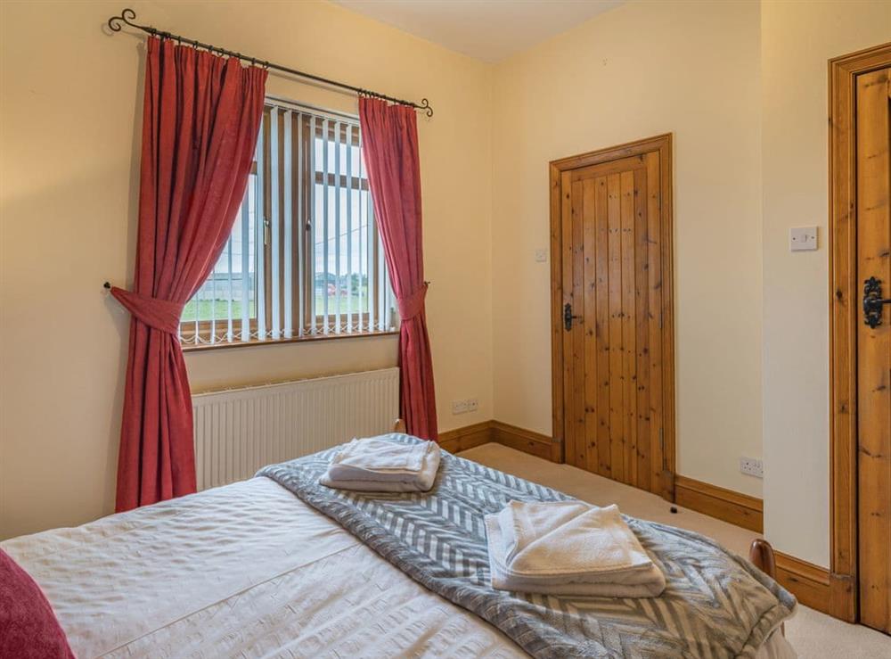 Double bedroom (photo 8) at Highfield Cottage in Poulton-le-Fylde, Lancashire