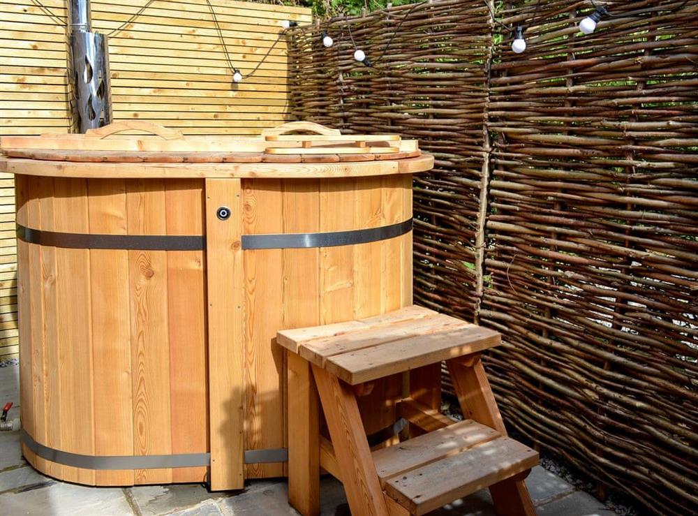 Romantic wood fired tub for 2 at The Hen House, 