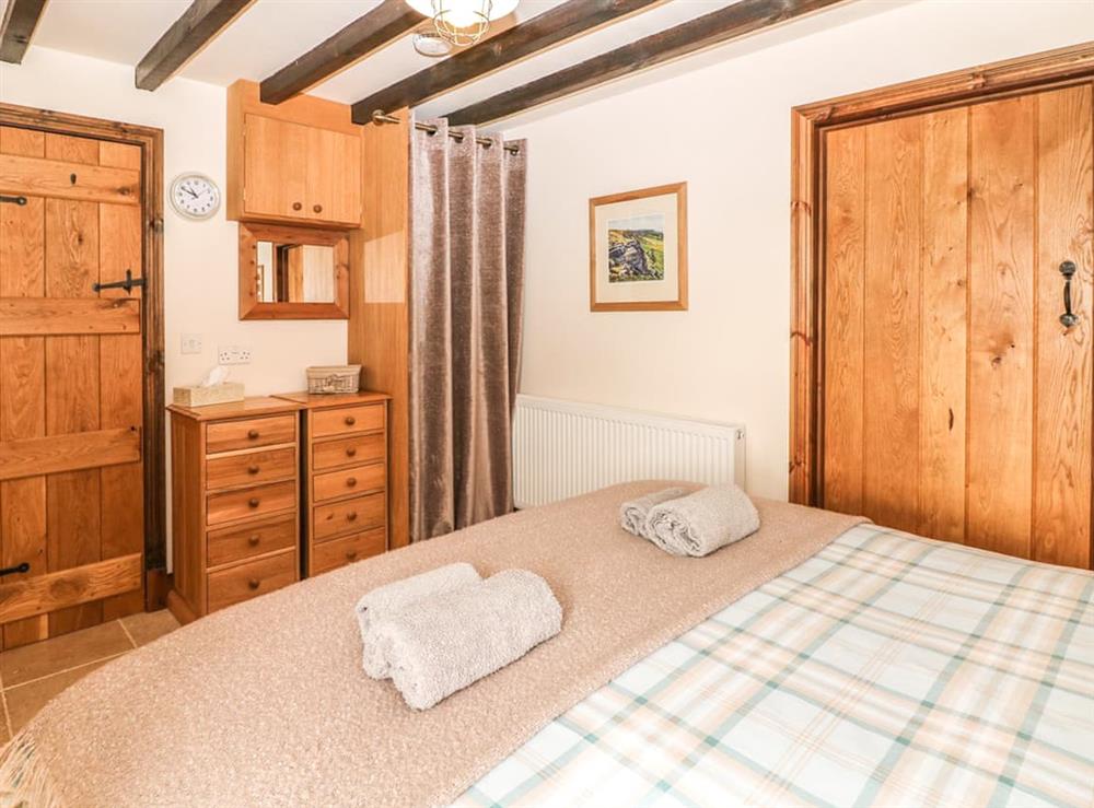 King bedroom (photo 4) at Highfields Barn in Leek, Staffordshire