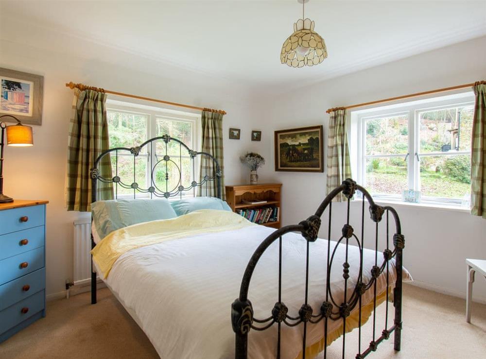 Double bedroom at Highlands Farmhouse in Dallington, near Heathfield, East Sussex