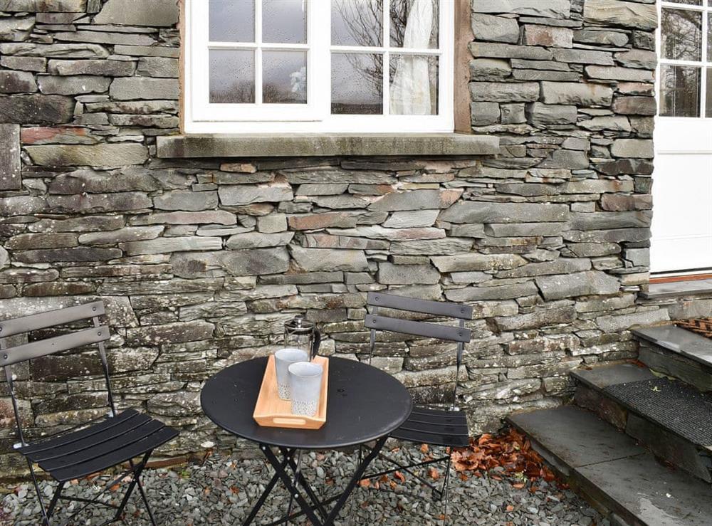Sitting-out-area at Highwood Cottage in Ambleside, Cumbria