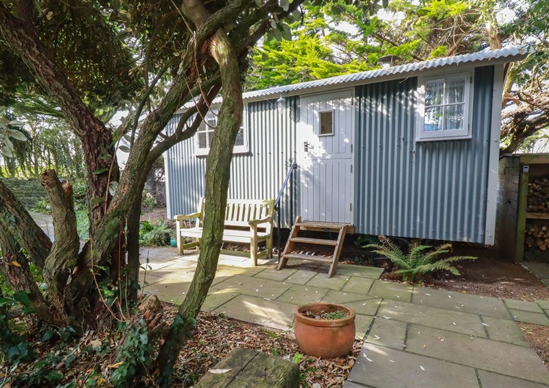 Outside at Hilbre Shepherd Hut, Trevone