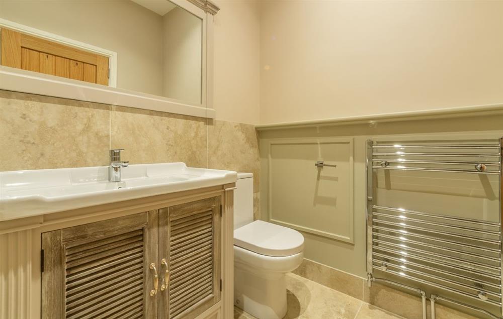 En-suite shower room with luxury walk-in shower at Hill Farm Massingham, Little Massingham