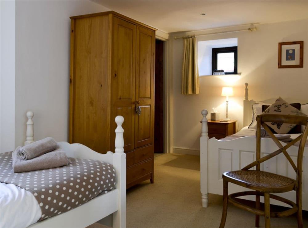 Twin bedroom with en-suite at Hill Top Barn in Starbotton, near Skipton, North Yorkshire