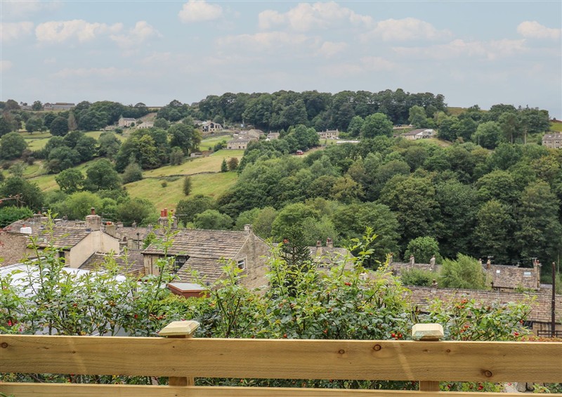 Enjoy the garden at Hill Top Cottage, Holmfirth