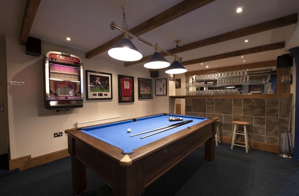 Pool room leading to the Great Hall