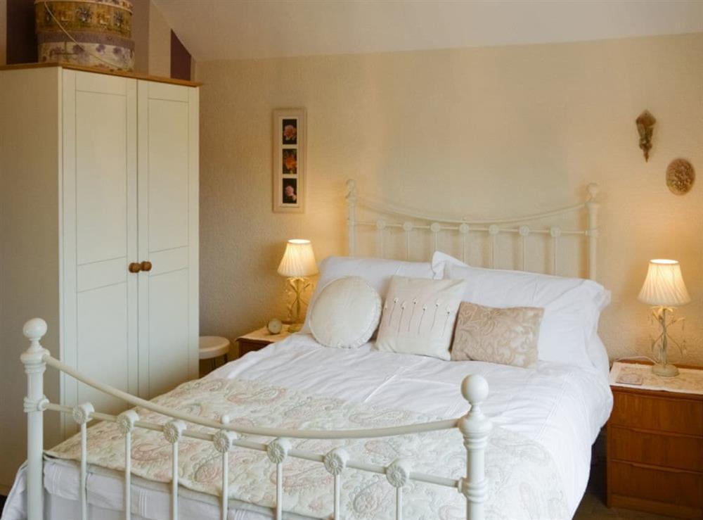 Relaxing double bedroom at Hill View Cottage in Sleights, near Whitby, North Yorkshire