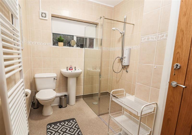 This is the bathroom at Hillcrest, Cefn Mawr near Chirk