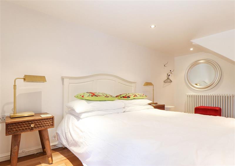 Bedroom (photo 2) at Hillcroft, St Austell