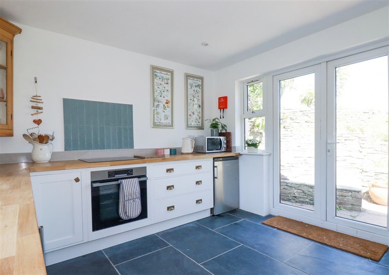 The kitchen (photo 2) at Hilldene, Treknow