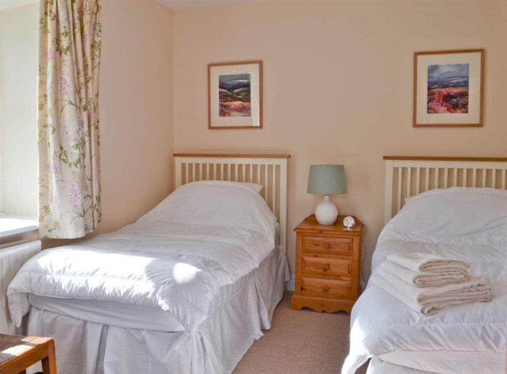 Twin bedroom at Hillgarth in Askrigg, near Hawes, North Yorkshire