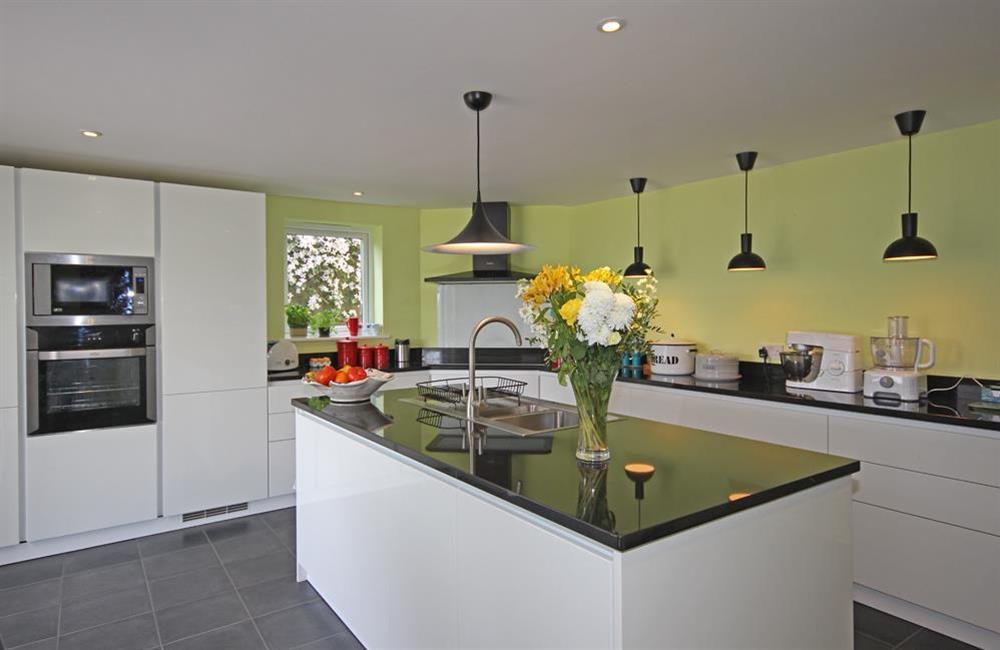 Modern, well-equipped kitchen (photo 2) at Hillsbrook in , Salcombe