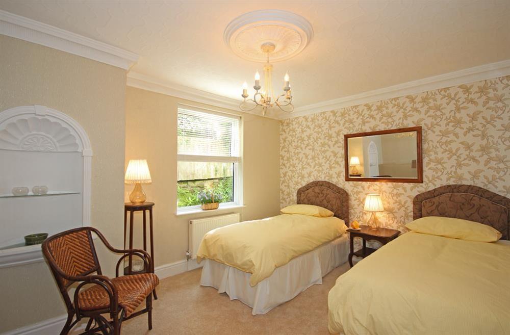 Twin bedroom (ground floor) at Hillsbrook in , Salcombe