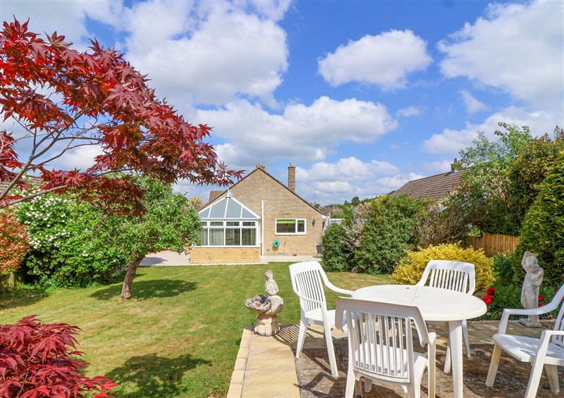 Outside (photo 3) at Hillside, Bishops Cleeve