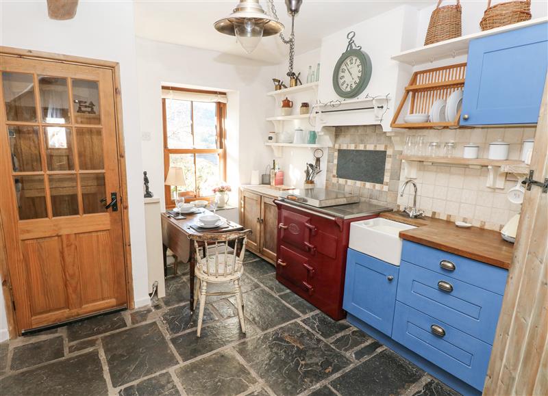 The kitchen at Hillside Holiday Cottage, Pentre