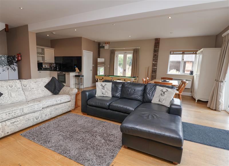 Relax in the living area at Hillside House, Tarvin