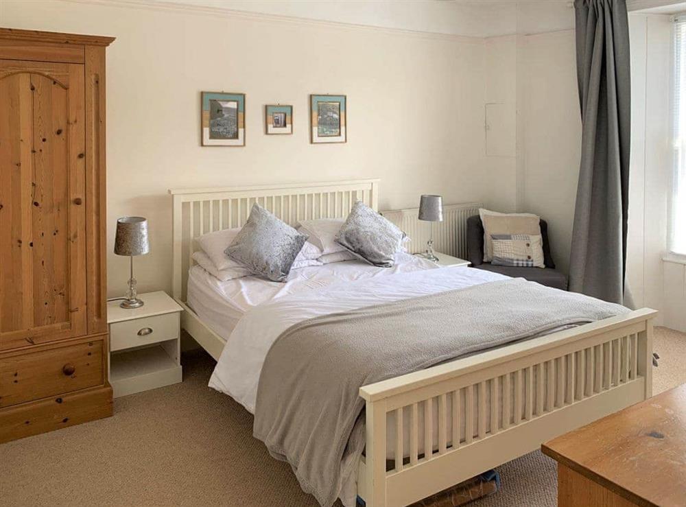 Double bedroom at Hillside in Port Isaac, Cornwall