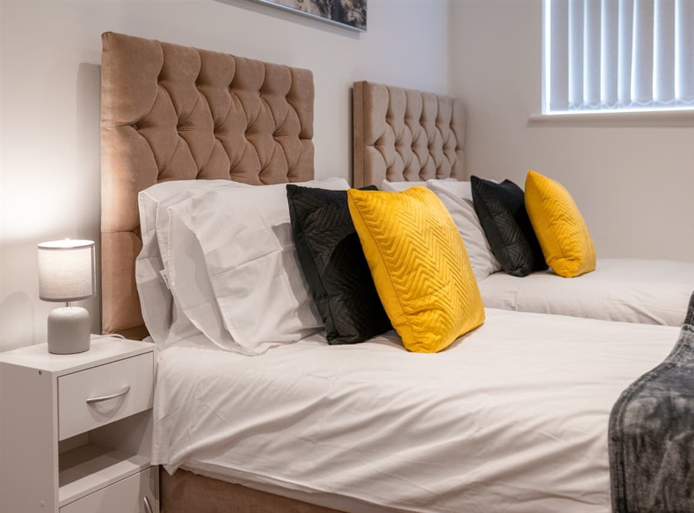 Twin bedroom